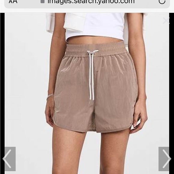 Varley Harmon High Rise Short - Picture 2 of 6